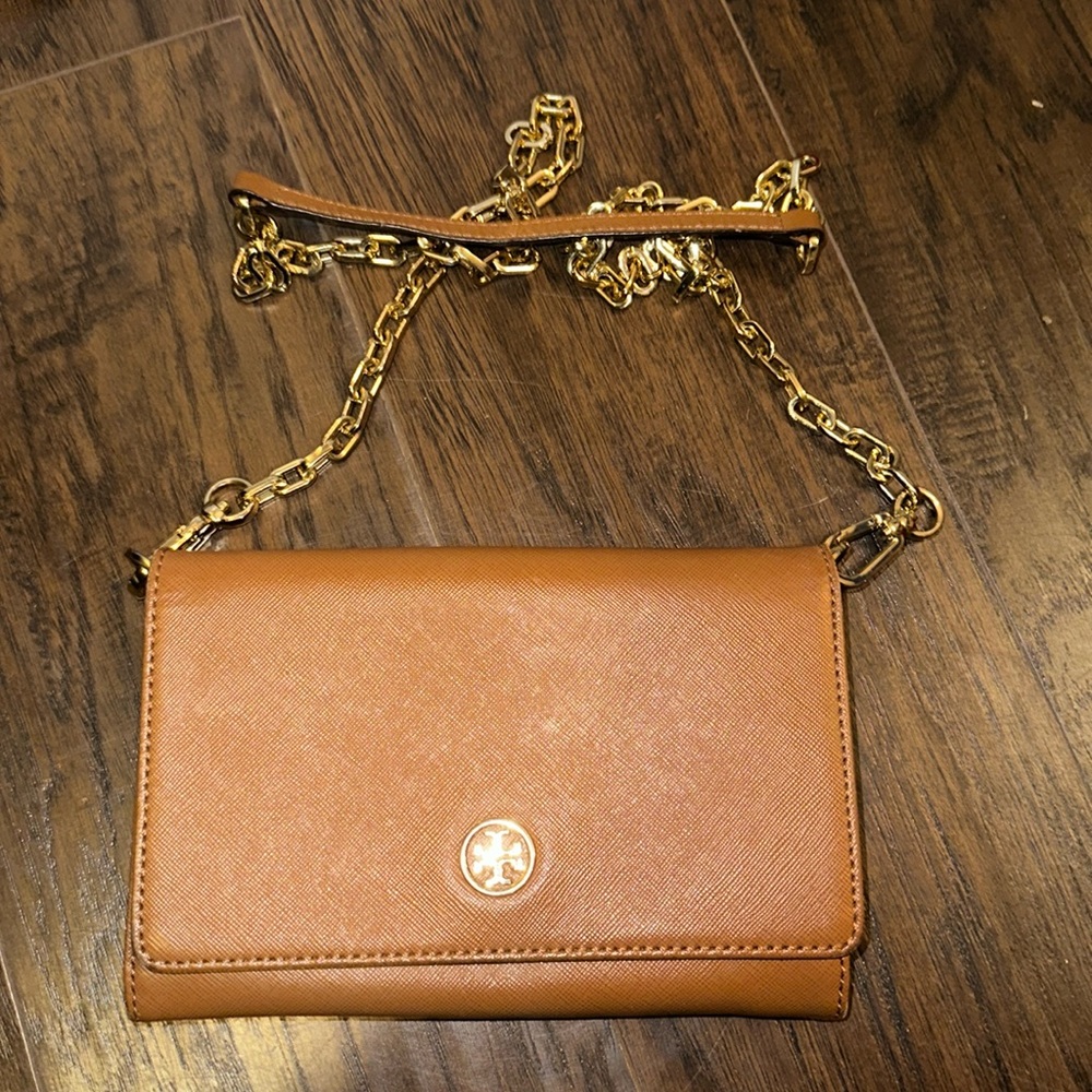 Tory Burch Brown shoulder/cross body.
